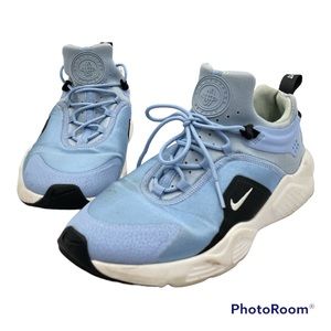 Airhuarache by Nike purple size 8.5